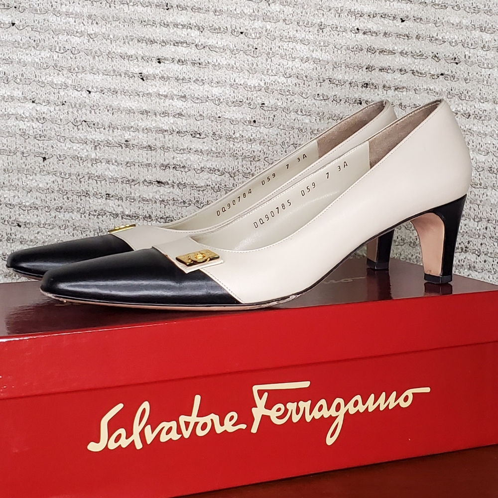 Salvatore Ferragamo Heels - Picture 11 of 16